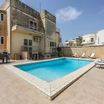 Tranquil Mansion - 3 Bed, Pool, Bbq & Gaming Is-Swieqi
